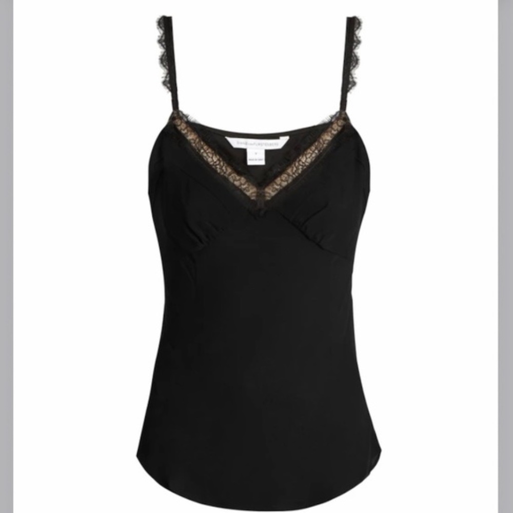 NWT DVF Margarit top in silk and lace size 2